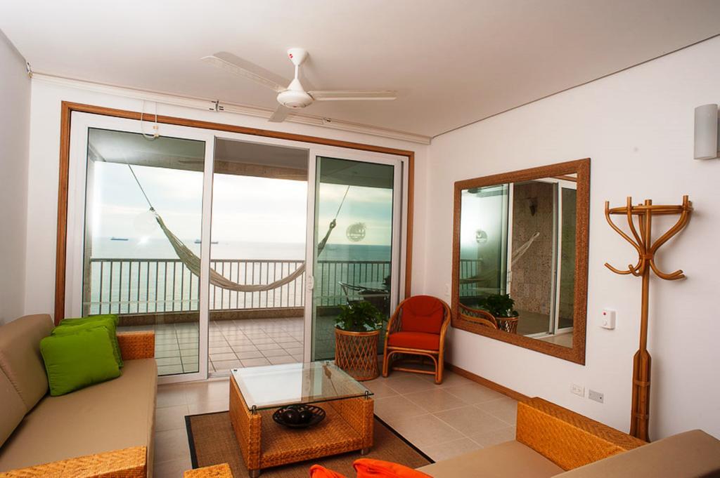 Hotel Irotama Lago Santa Marta  Exterior photo A living room with a large mirror