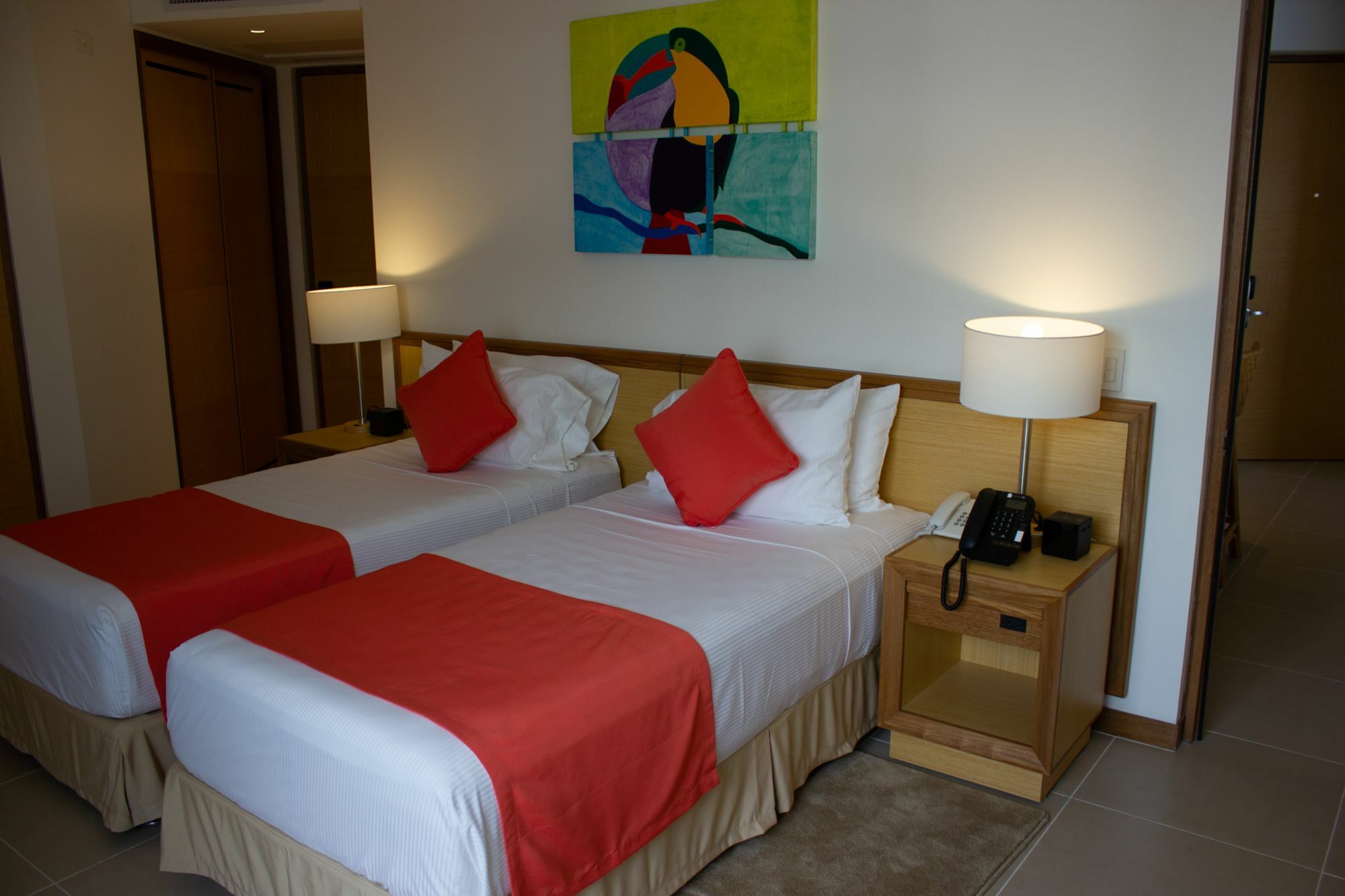 Hotel Irotama Lago Santa Marta  Exterior photo A room at the hotel